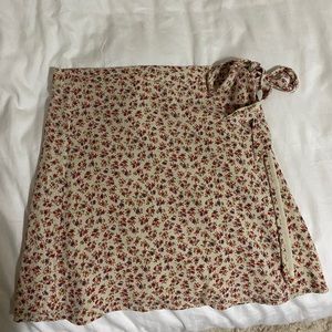 American Eagle wrap skirt
